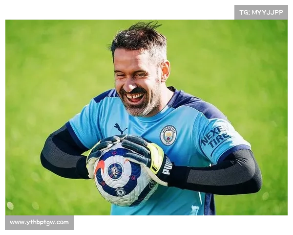 从战术多面性解析曼城7号在现代足球体系中的防守角色转变